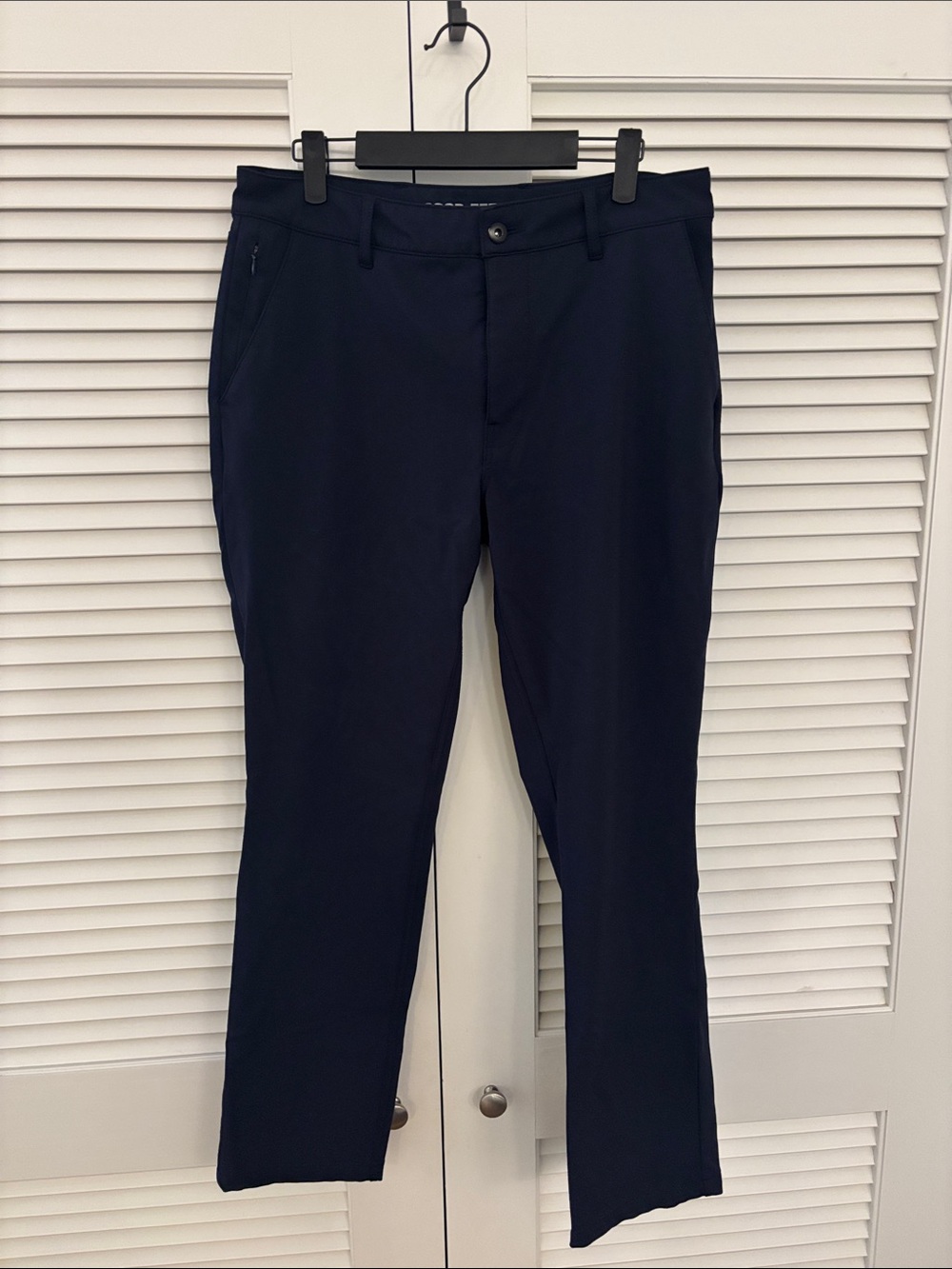 True classic navy pants, 32X32